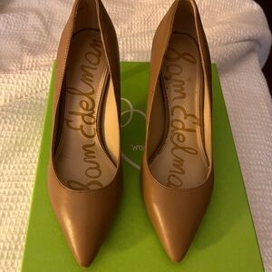 Sam Edelman - Vienna Pointed Toe Pump